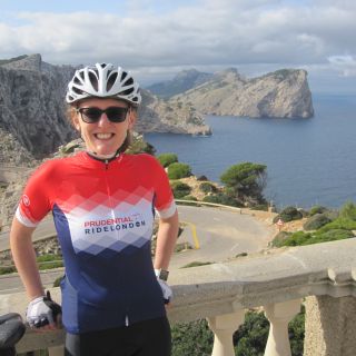 Profile photo for Louise Ireland