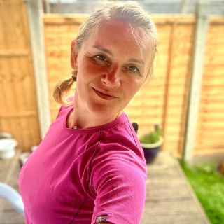 Profile photo for Anita Ludanyi