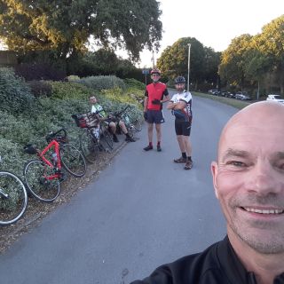 Profile photo for Tony Pengelly 