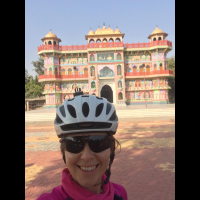 Profile photo for Lynne Bennett