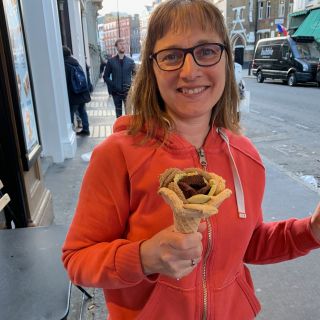 Profile photo for Liz Kent