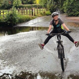 Profile photo for Lisa Jones