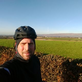 Profile photo for Simon Nicol