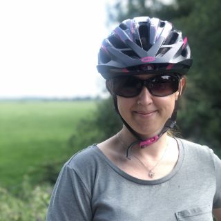 Profile photo for Donna Ball