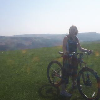 Profile photo for Anna Yexley