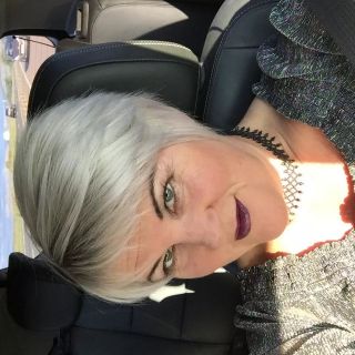 Profile photo for Amanda Easson 