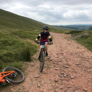 Profile photo for Kath evans