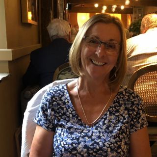 Profile photo for Lyn Morgan