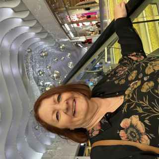 Profile photo for Ann Tomlin