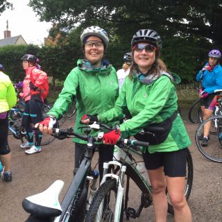 Profile photo for Loraine Ewart