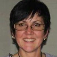 Profile photo for Lesley Reynolds