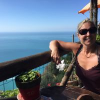 Profile photo for Amanda Kennedy