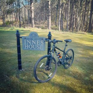 Profile photo for Jo Burton 