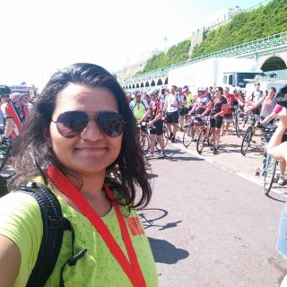 Profile photo for Ishani Naik