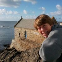 Profile photo for Lesley Suddes