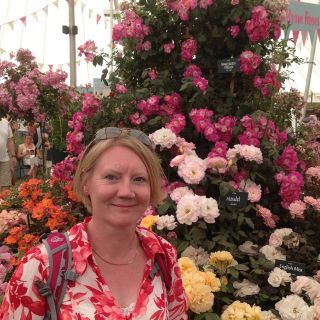 Profile photo for Amanda Andrews