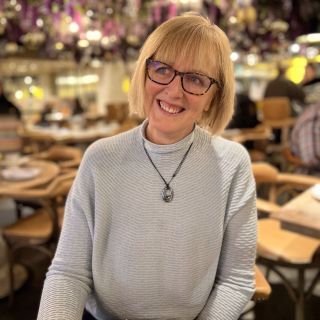 Profile photo for Ruth Wood