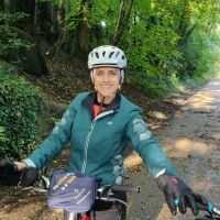 Profile photo for Mumtaj Jolly