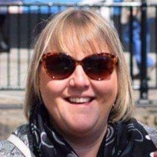 Profile photo for Catrin Arnopp