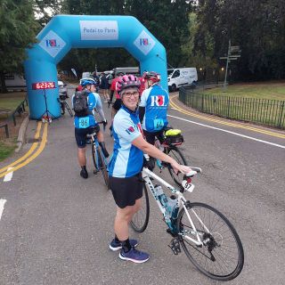 Profile photo for Lorna  Burrows 