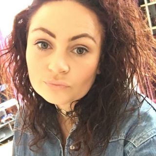 Profile photo for Laura Watts