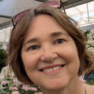 Profile photo for Tamira Rolls