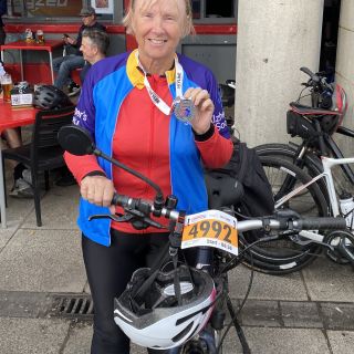 Profile photo for Elaine Binns