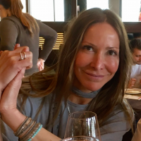 Profile photo for Davina  Lester