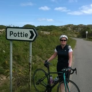 Profile photo for Julie Harling