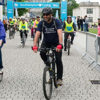 Profile photo for Yusuf Khan