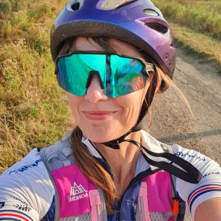 Profile photo for Elly Calaby