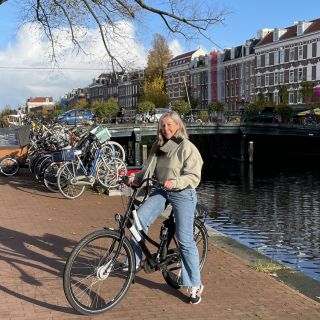 Profile photo for Victoria Fletcher