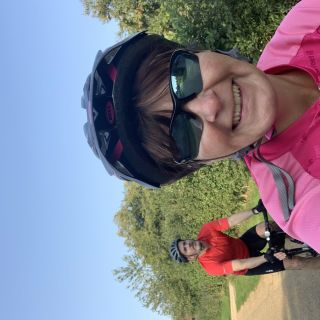 Profile photo for Louise Bisset 