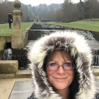 Profile photo for Lynda Cavanagh