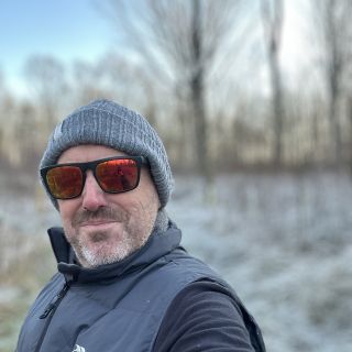 Profile photo for Simon Fisher