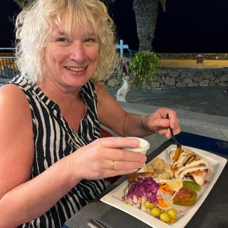 Profile photo for Gill Thomas