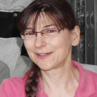 Profile photo for Claire Wright