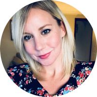 Profile photo for Laura How