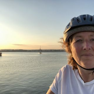 Profile photo for Michelle  EASTLAKE