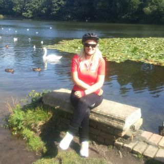 Profile photo for Shelly Whiting