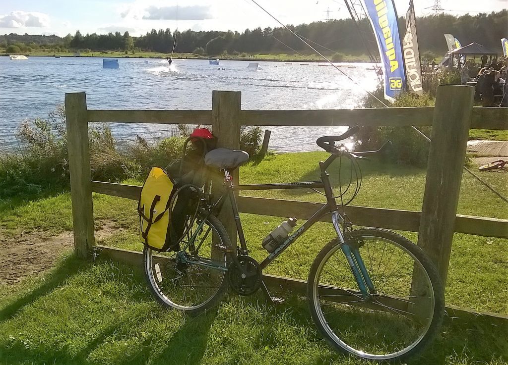 Raleigh activator mountain best sale bike