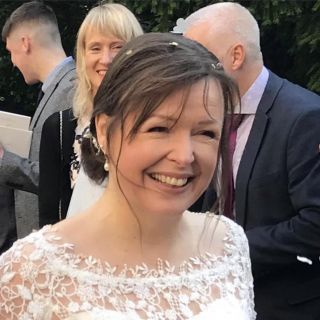 Profile photo for Dawn Grazier