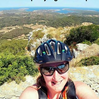 Profile photo for Lisle Pugh