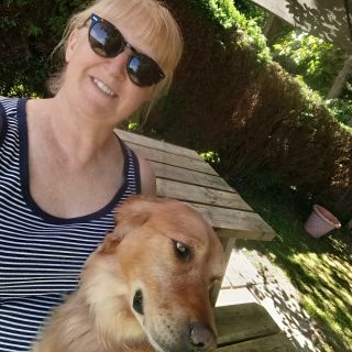 Profile photo for Louise Hardwick