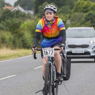 Profile photo for Carly Loscombe