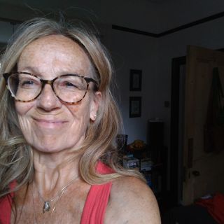 Profile photo for Sarah Pollard