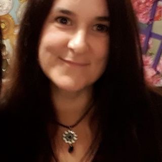 Profile photo for Lisa Richards