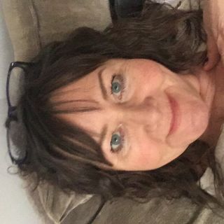 Profile photo for Debbie Wallace