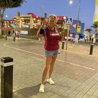 Profile photo for Helene Whytock