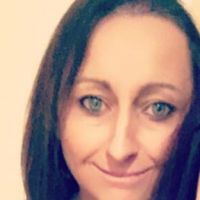 Profile photo for Lisa Pickles